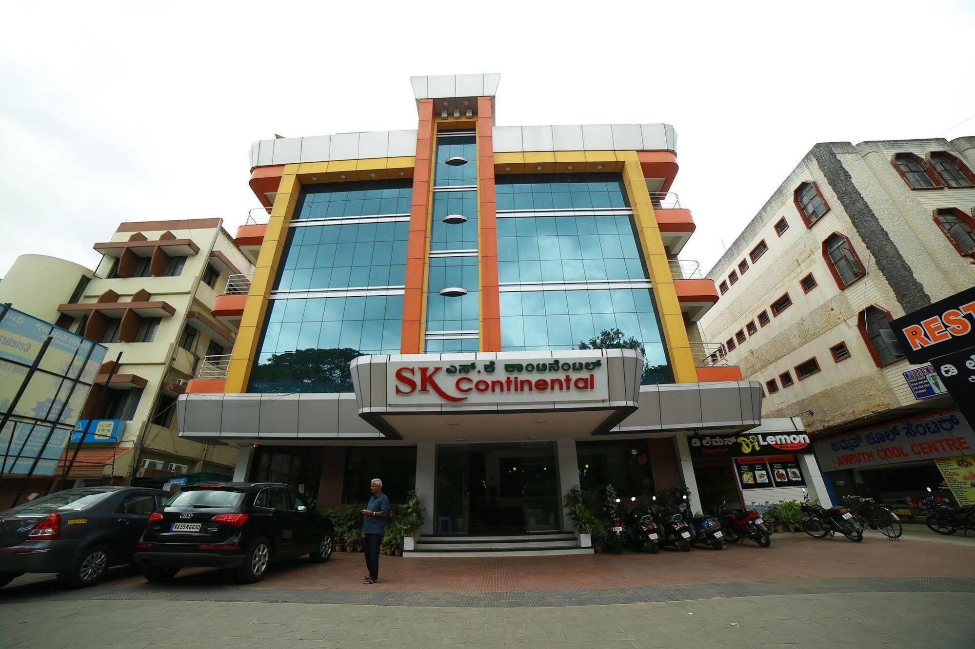 Qik Stay @ S.K. Continental Mysore Exteriör bild